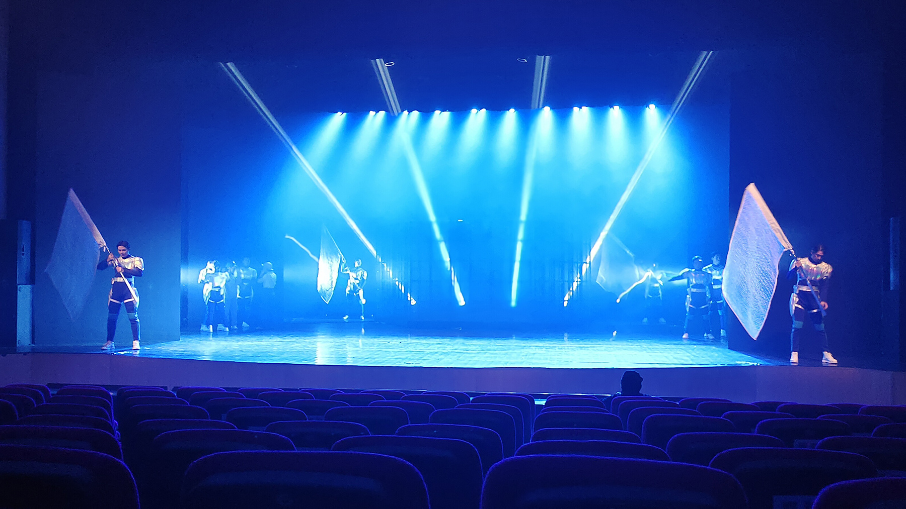 苏州项目 旗帜屏