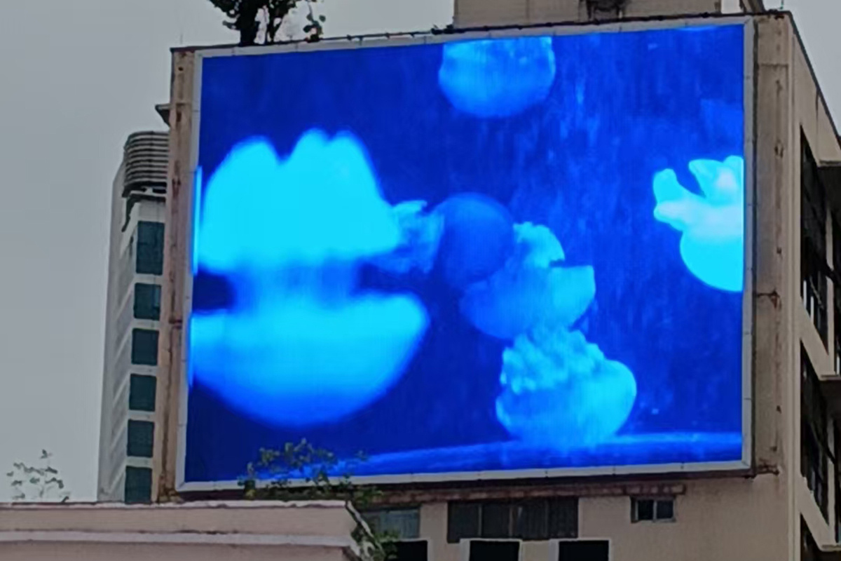 广州莲香楼项目，户外P8，商业户外显示屏