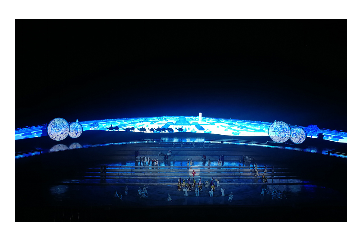 景德镇《China》1500平方P8格栅屏