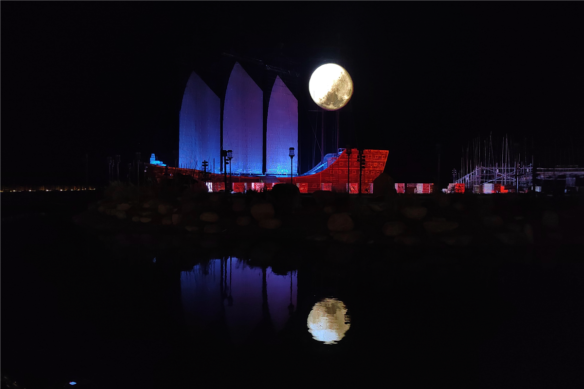 北海海丝首港网格屏390平方