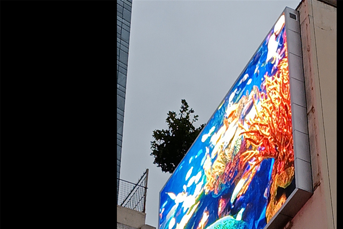 广州莲香楼项目，户外P8，商业户外显示屏