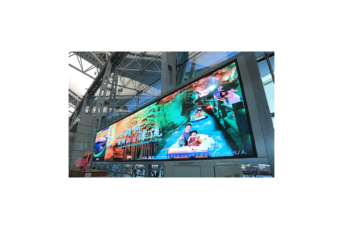 P3.91 前维护LED户外租赁显示屏