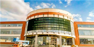 哈萨克斯坦_200平米_玻璃幕墙曲面外固装