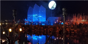 北海海丝首港网格屏390平方